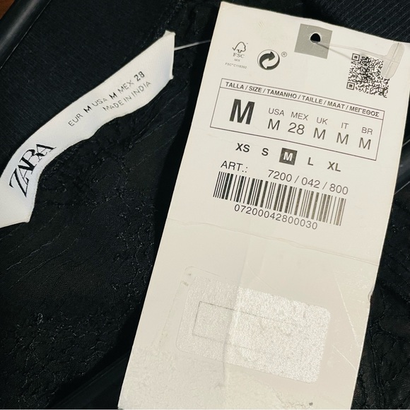 50% OFF Discount for a Queen 👑 ALL Items at my closet - Picture 15 of 17